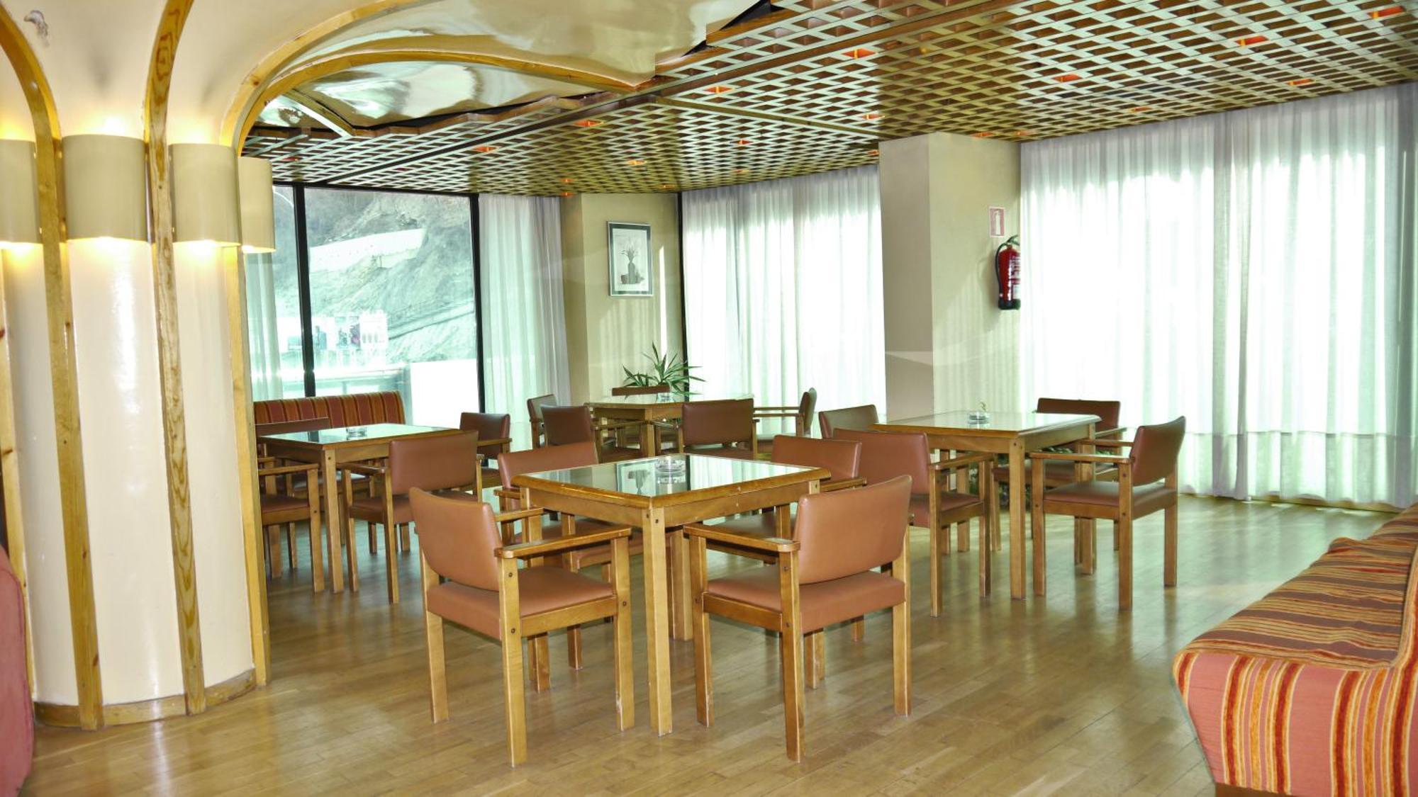 Hotel Sant Eloi Sant Julià de Lòria Buitenkant foto