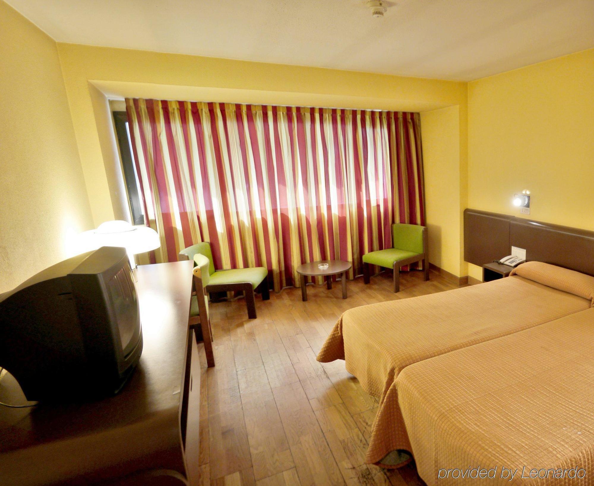Hotel Sant Eloi Sant Julià de Lòria Kamer foto