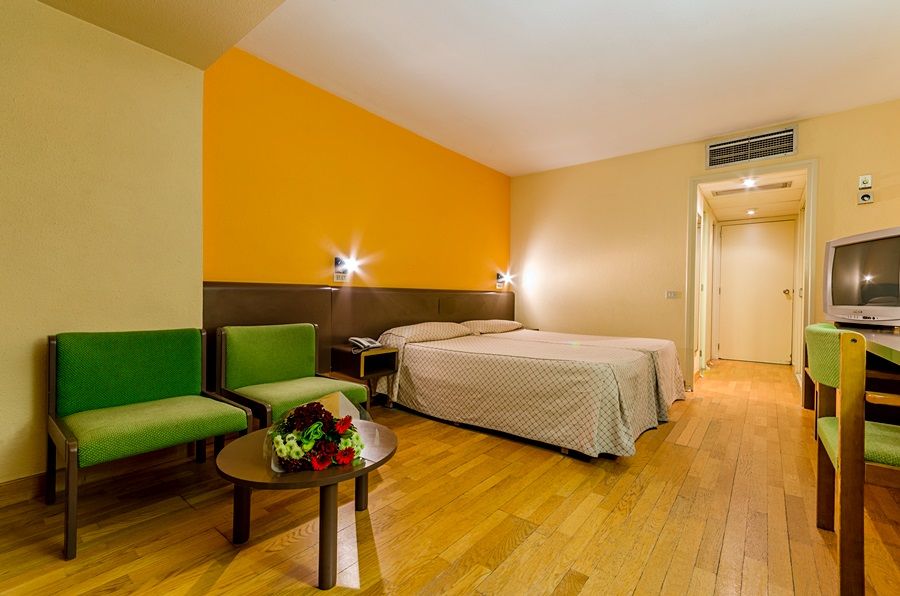 Hotel Sant Eloi Sant Julià de Lòria Buitenkant foto